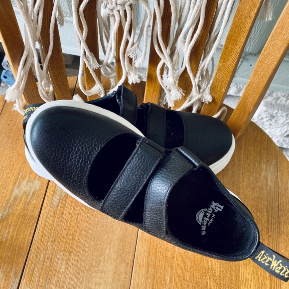 Dr Martins Velcro Mary Janes (Mae) - Picture 4 of 6